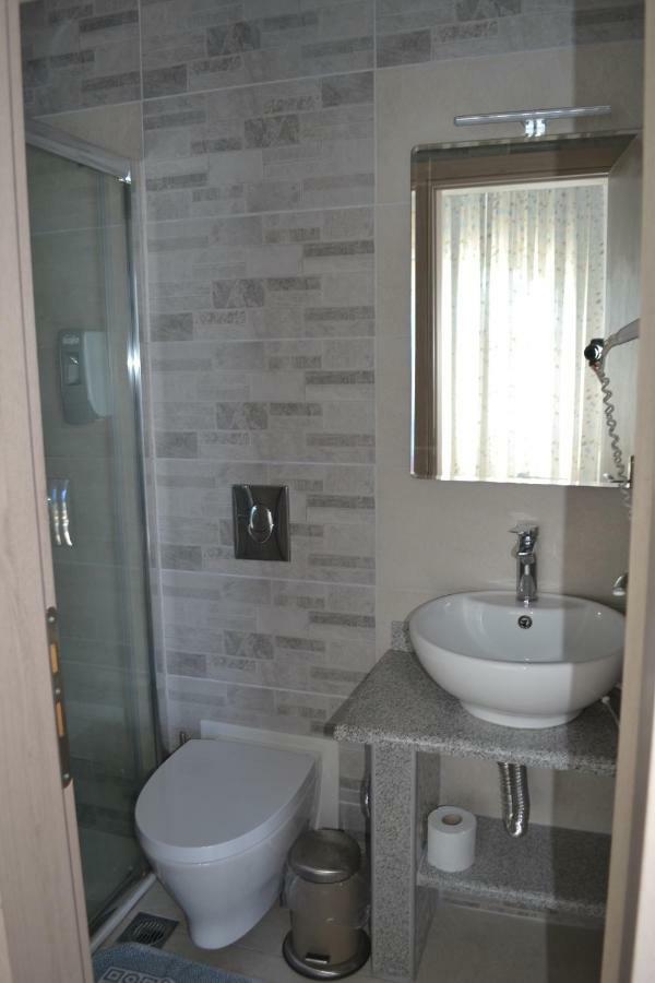 Dolphin Apartments 1 Parga Exterior foto